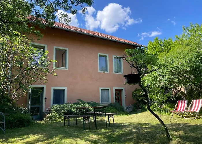 Budapest Garden Hostel