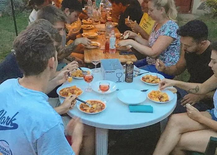 Budapest Garden Hostel